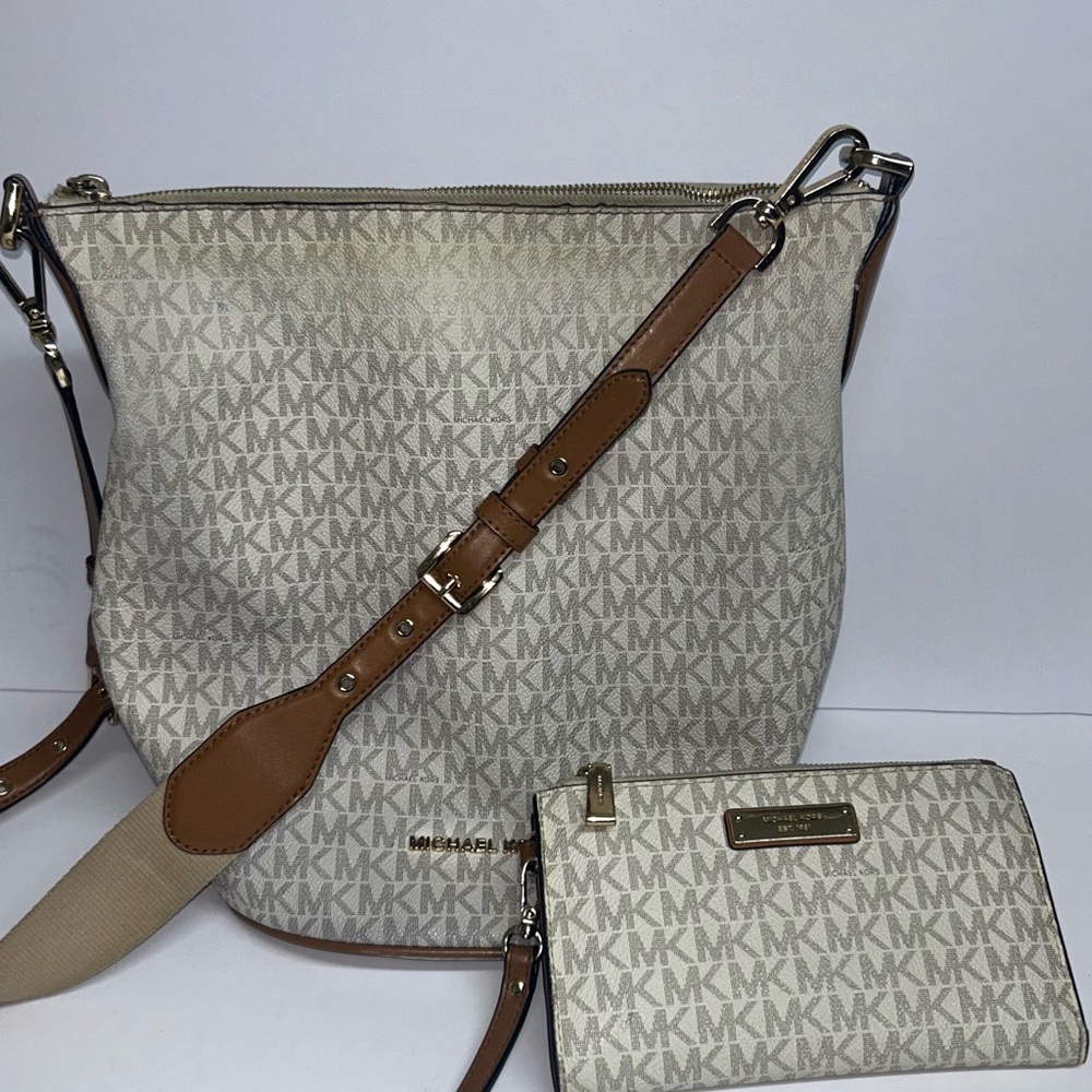 Michael Kors Beige and Brown Shoulder Bag Set